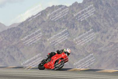 media/Nov-16-2025-Race Pace (Sun) [[8c5fa54630]]/Verified Riders/5-Turn 9 (1135am)/